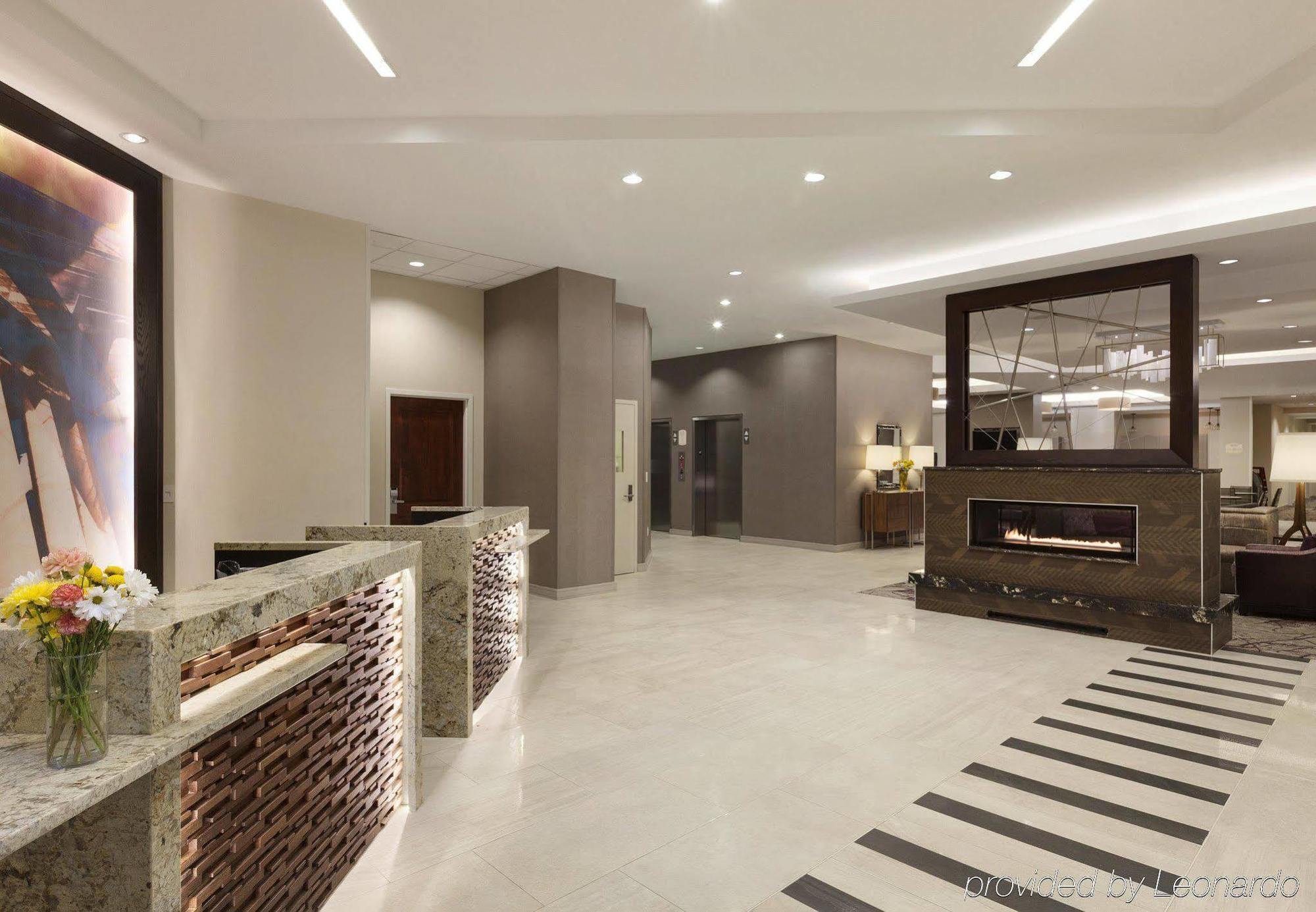 Residence Inn Alexandria Old Town South At Carlyle Beltér fotó